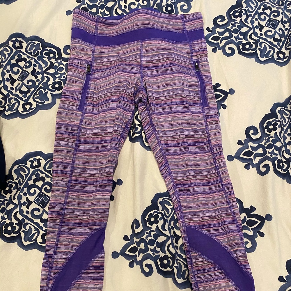 Lululemon cropped print leggings